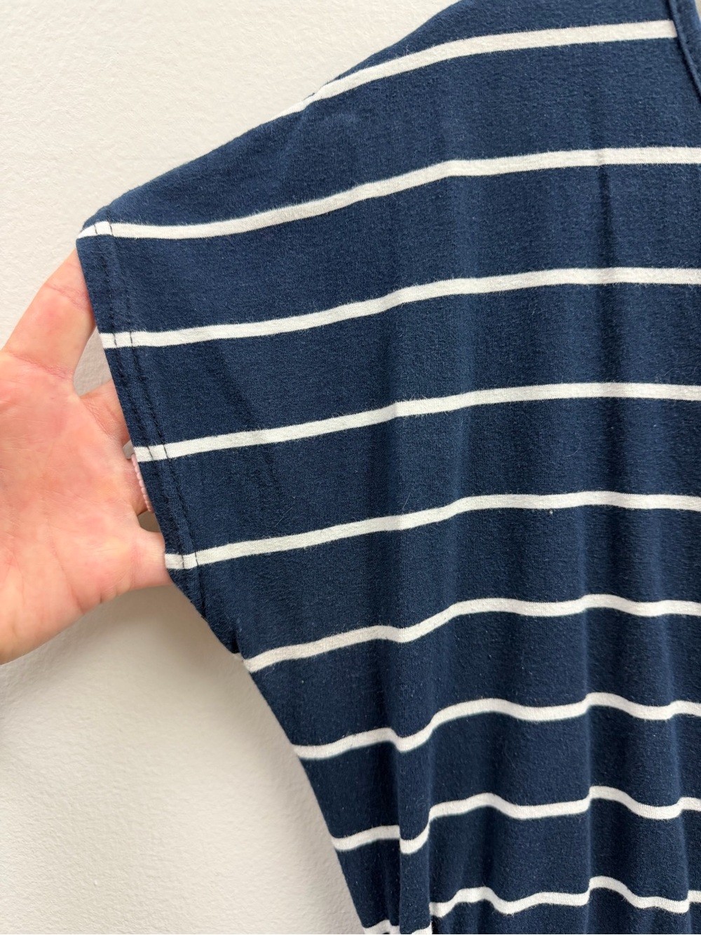 Striped Dress x’s 2 - Picture 3 of 10